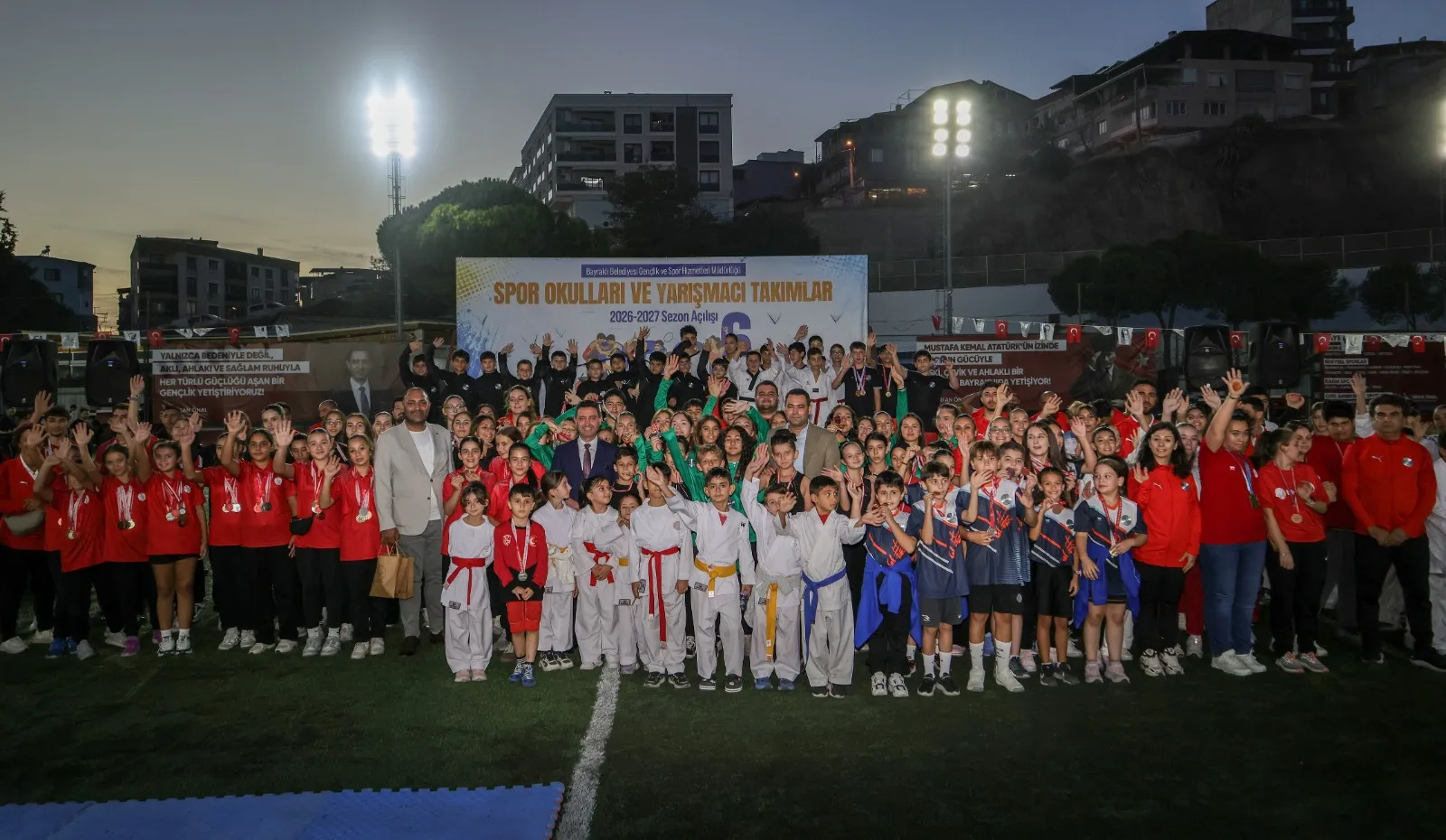 BAYRAKLIâDA SPOR SEZONU COÅKUYLA BAÅLADI (6)-1790606391665.webp